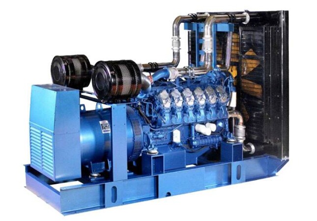 右玉康明斯30kw小型柴油二手发电机组 右玉康明斯30kw小型柴油二手发电机组